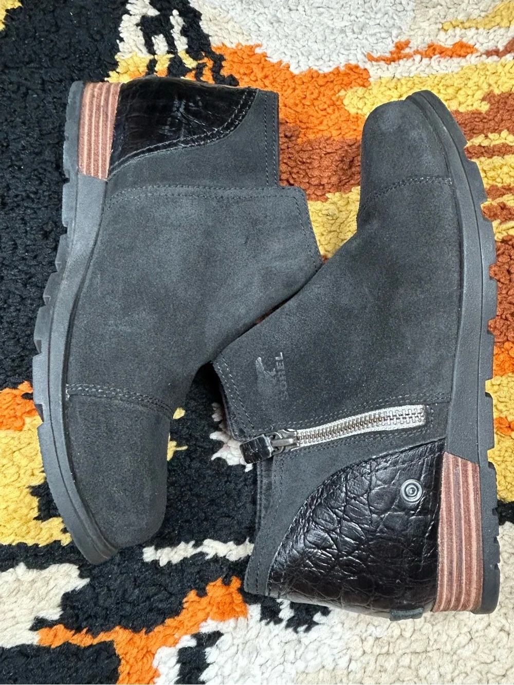 SOREL, Major Low booties!!